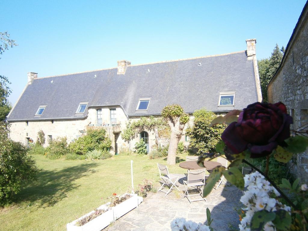 Les Chaumieres De Kerimel Bed & Breakfast Ploemel Екстериор снимка
